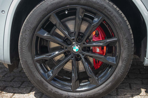 BMW X4 M40d AT