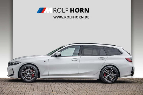 BMW 330i xDrive Touring Automatic