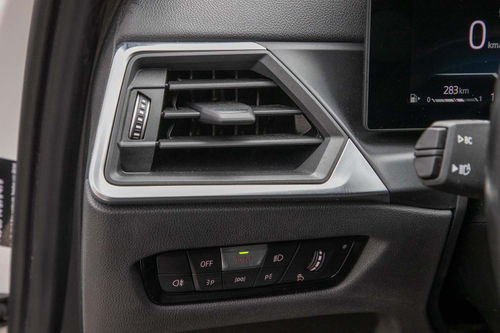 BMW 330i xDrive Touring Automatic