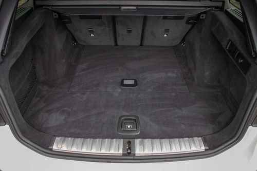 BMW 330i xDrive Touring Automatic