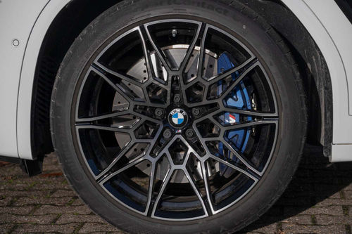 BMW X4 M COMPETITION AT