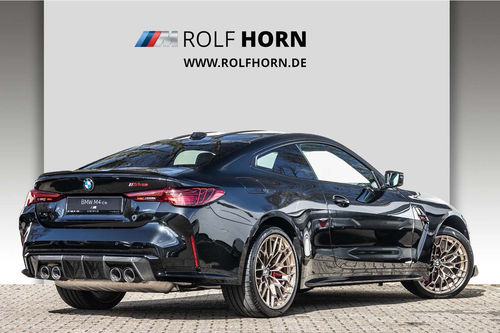 BMW M4 CS
