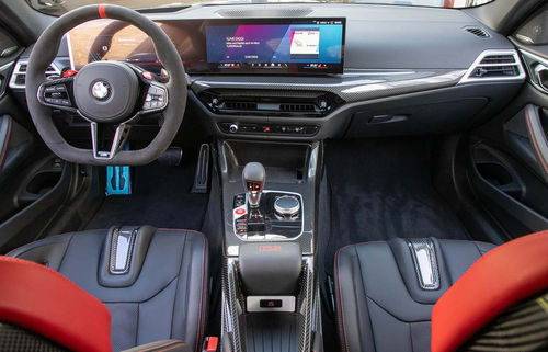 BMW M4 CS