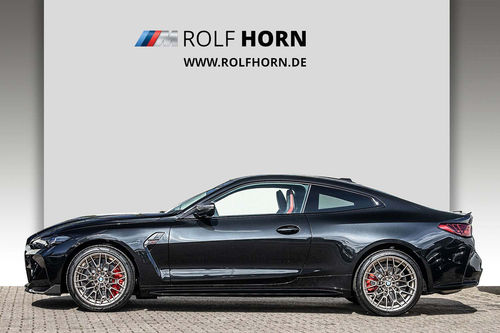 BMW M4 CS