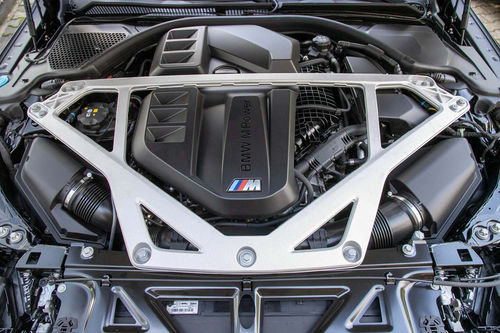 BMW M4 CS