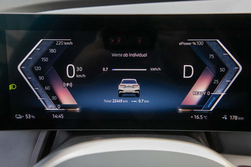 BMW iX xDrive40