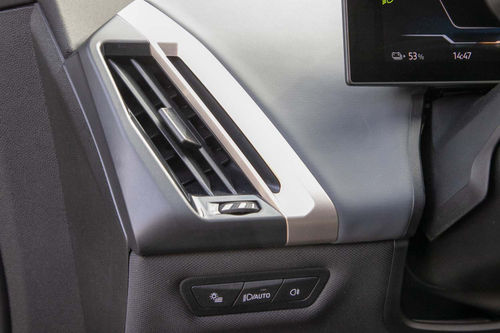 BMW iX xDrive40