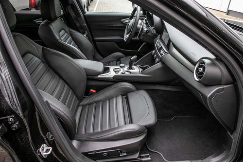 Alfa Romeo Giulia 2.0 Turbo 16V 206kW AT8-Q4 Veloce