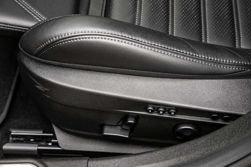 Alfa Romeo Giulia 2.0 Turbo 16V 206kW AT8-Q4 Veloce