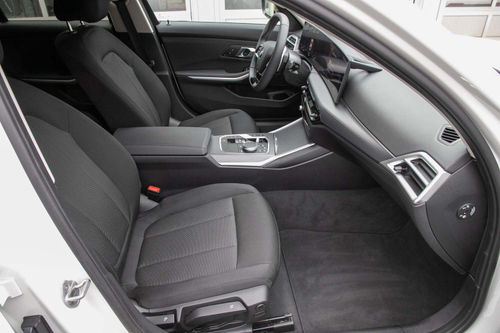 BMW 318d Touring Auto