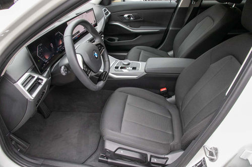 BMW 318d Touring Auto
