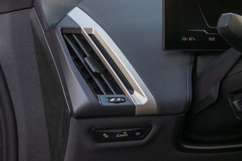 BMW iX xDrive50