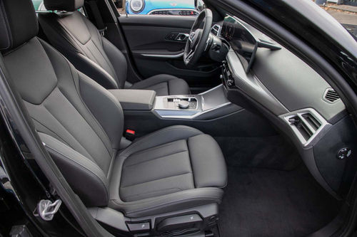 BMW 318i Touring Auto