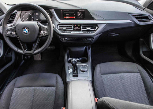 BMW 118i Advantage