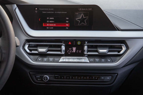 BMW 118i Advantage