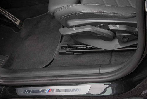 BMW iX1 xDrive30