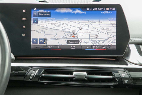 BMW iX1 xDrive30