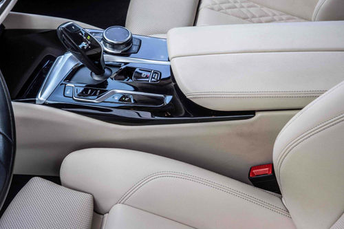 BMW 530e