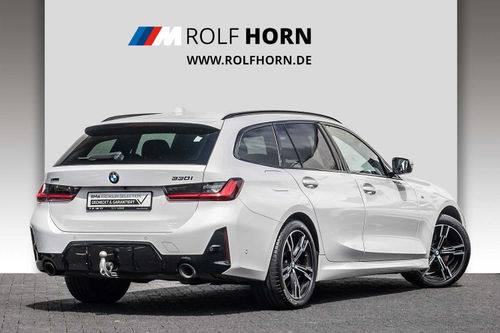 BMW 330i xDrive Touring Automatic