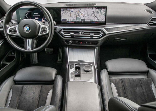 BMW 330i xDrive Touring Automatic