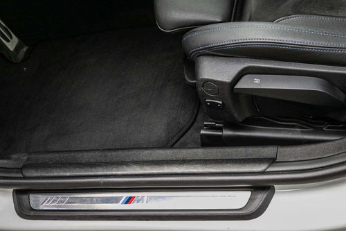BMW 330i xDrive Touring Automatic