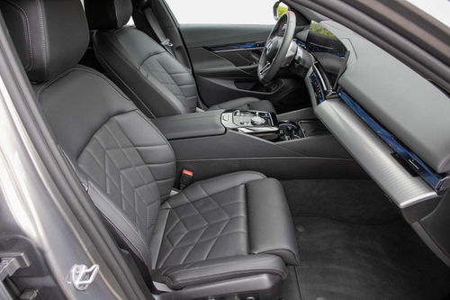 BMW i5 M60 xDrive