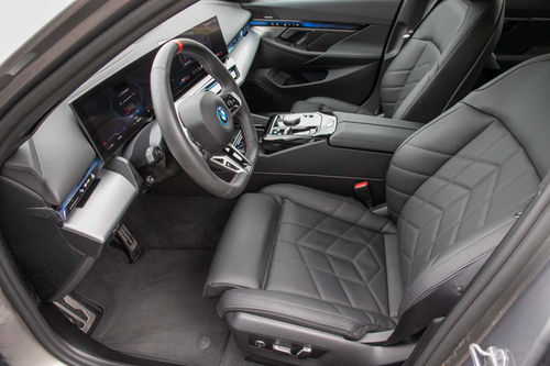 BMW i5 M60 xDrive