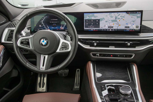 BMW X6 M60i