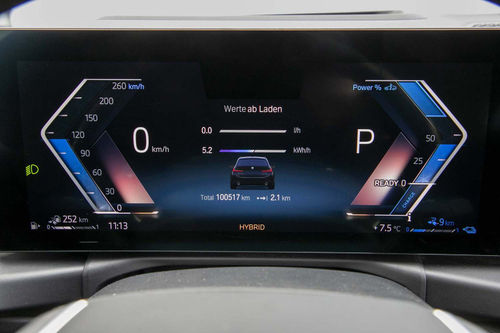 BMW 320e xDrive Touring Auto