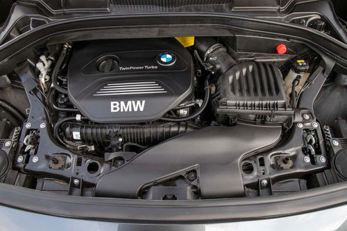 BMW 220i Active Tourer Advantage