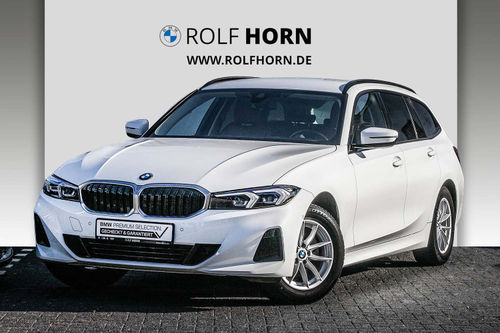BMW 320i Touring Auto