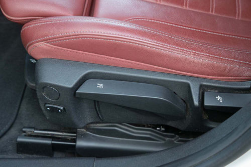 BMW 320i Touring Auto
