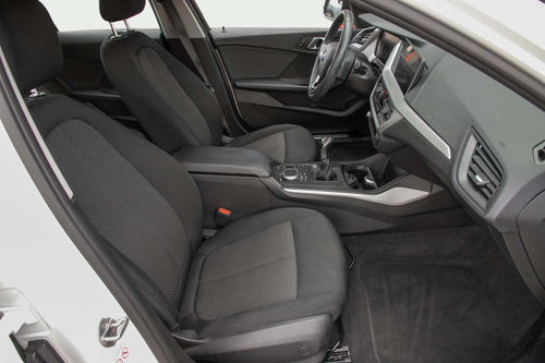 BMW 118i Advantage