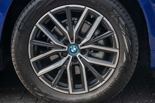 BMW iX1 eDrive20