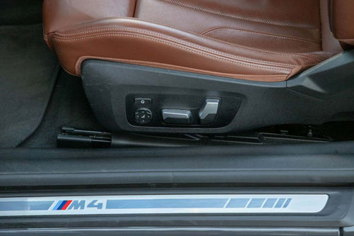 BMW M4 Competition M xDrive
