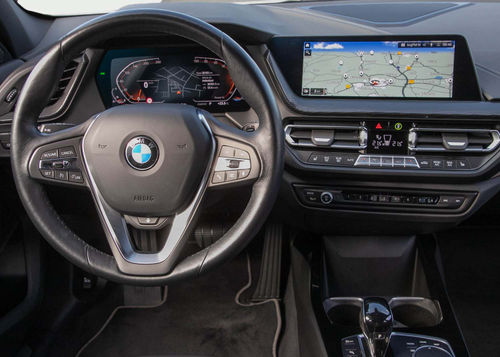 BMW 118i Sport Line