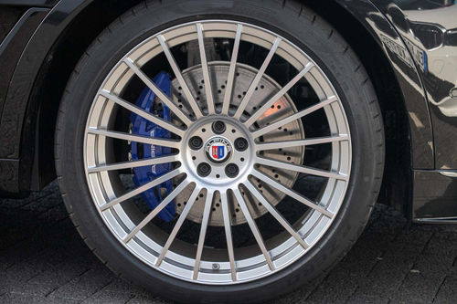 ALPINA XB7 4.4 Manufaktur Allrad