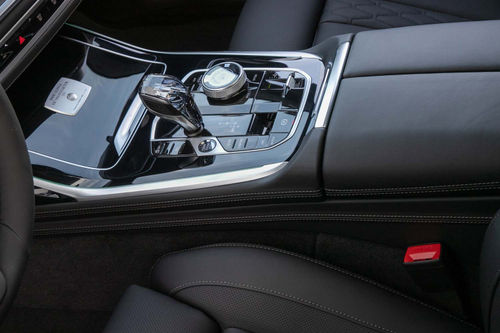 ALPINA XB7 4.4 Manufaktur Allrad