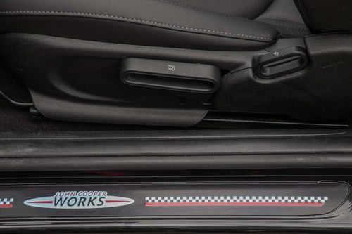 MINI John Cooper Works Cabrio