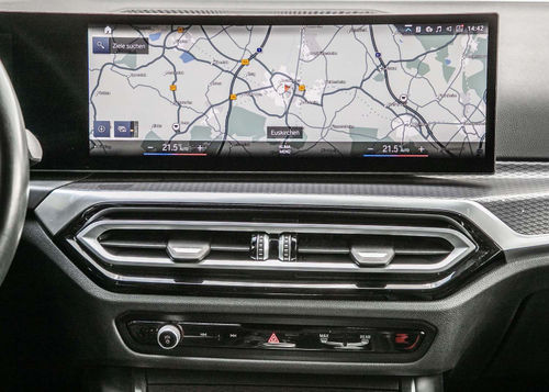 BMW 330i xDrive Touring Automatic
