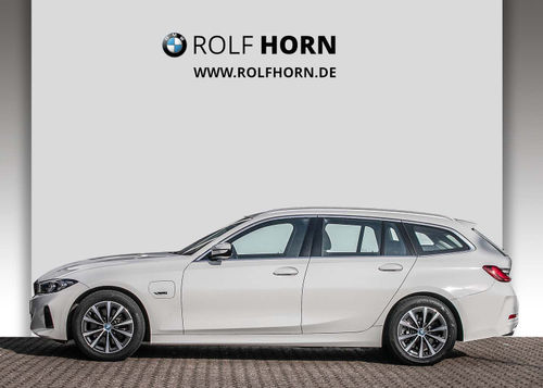BMW 320e Touring Auto