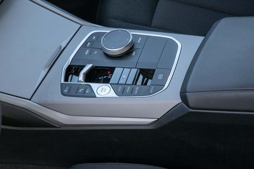 BMW 320e Touring Auto