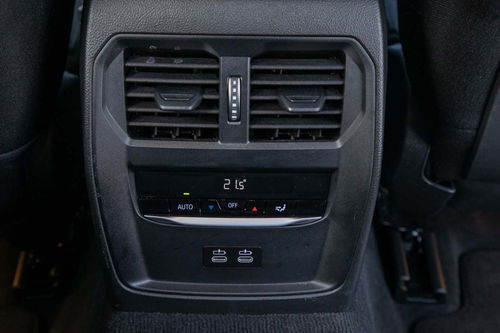 BMW 320e Touring Auto
