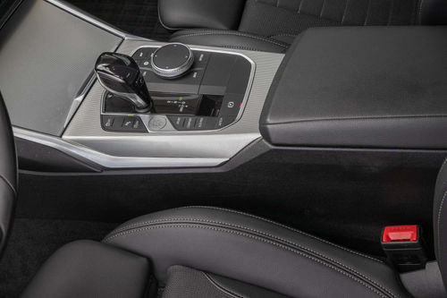 BMW 320i xDrive Sport Line Automatik