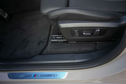 BMW X3 M50 AT