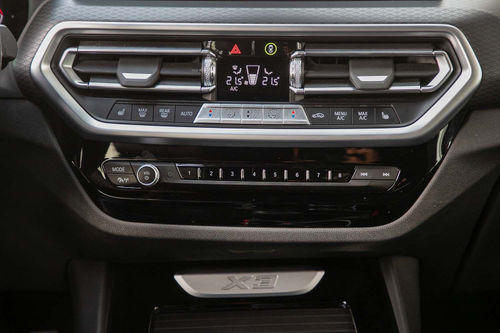 BMW X3 xDrive20d AT