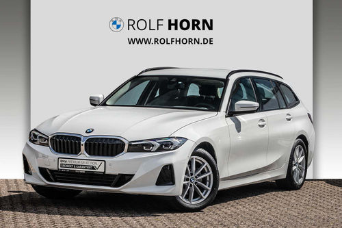 BMW 320i Touring Auto